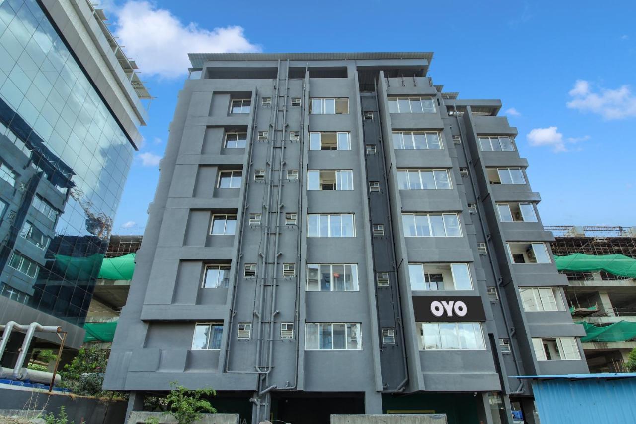 Hotel Super Oyo Townhouse 1237 Balewadi Méribel Village Exterior foto